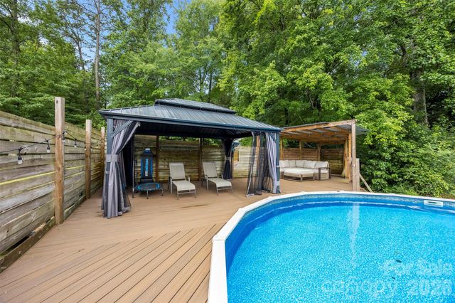 164 Harry Robinson Street, Dallas, NC 28034