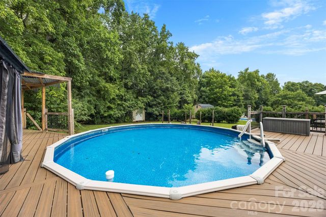 164 Harry Robinson Street, Dallas, NC 28034