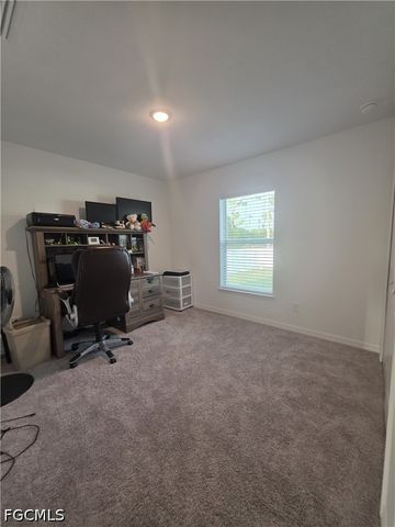 4421 NE 15th PL, Cape Coral, FL 33909