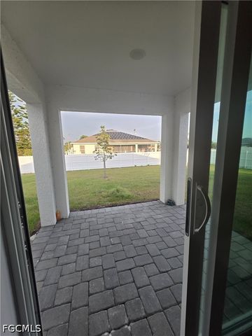 4421 NE 15th PL, Cape Coral, FL 33909