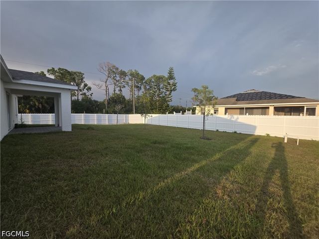 4421 NE 15th PL, Cape Coral, FL 33909