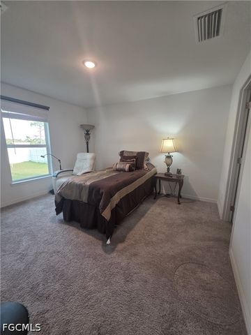 4421 NE 15th PL, Cape Coral, FL 33909