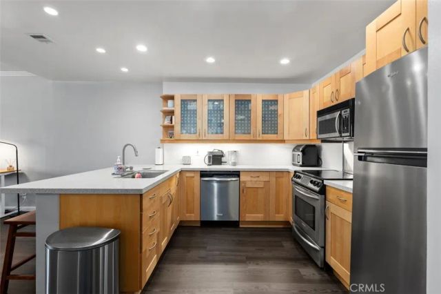 11044 Ophir 403, Los Angeles, CA 90024