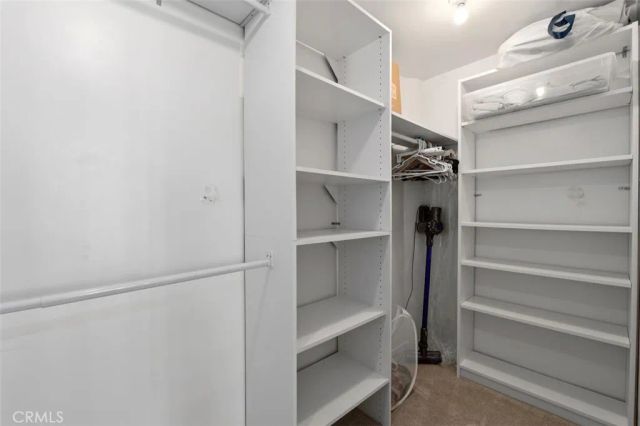 11044 Ophir 403, Los Angeles, CA 90024