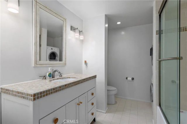 11044 Ophir 403, Los Angeles, CA 90024