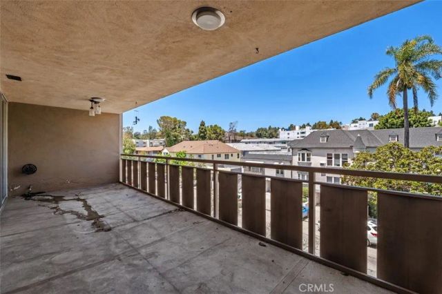 11044 Ophir 403, Los Angeles, CA 90024
