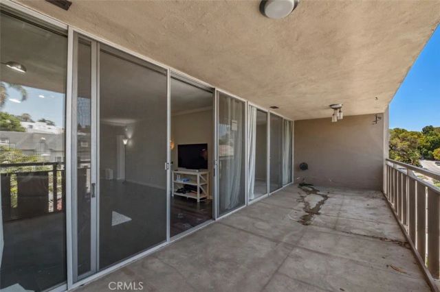 11044 Ophir 403, Los Angeles, CA 90024