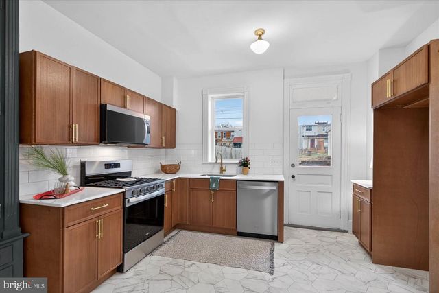 980 E ORANGE ST, Lancaster, PA 17602