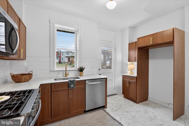 980 E ORANGE ST, Lancaster, PA 17602