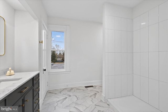 980 E ORANGE ST, Lancaster, PA 17602