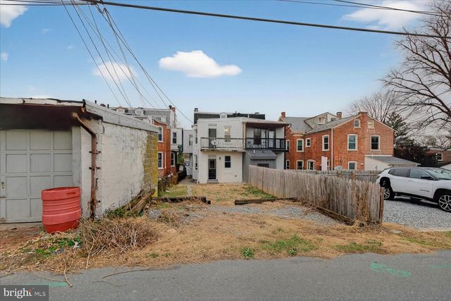 980 E ORANGE ST, Lancaster, PA 17602