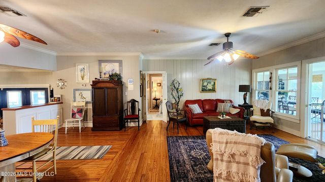 5375 568 Highway, Ferriday, LA 71334