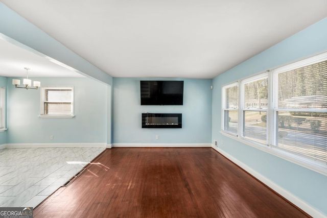 1918 Valley Ridge Drive SW, Atlanta, GA 30331