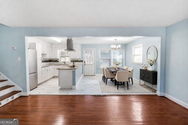 1918 Valley Ridge Drive SW, Atlanta, GA 30331