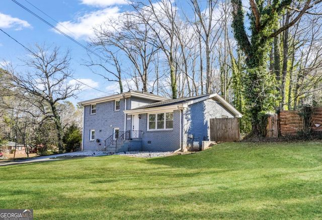 1918 Valley Ridge Drive SW, Atlanta, GA 30331