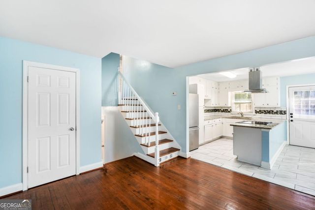 1918 Valley Ridge Drive SW, Atlanta, GA 30331