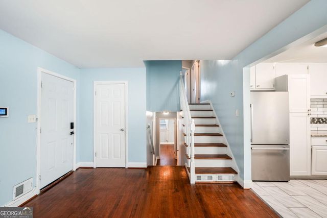 1918 Valley Ridge Drive SW, Atlanta, GA 30331