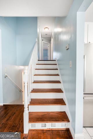 1918 Valley Ridge Drive SW, Atlanta, GA 30331