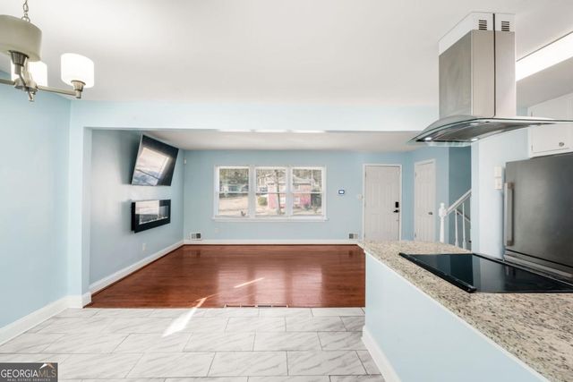 1918 Valley Ridge Drive SW, Atlanta, GA 30331