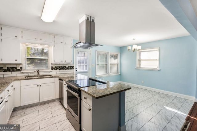 1918 Valley Ridge Drive SW, Atlanta, GA 30331