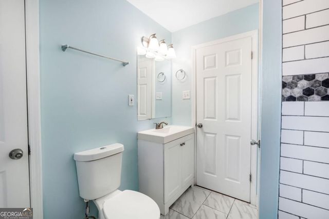 1918 Valley Ridge Drive SW, Atlanta, GA 30331