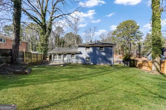 1918 Valley Ridge Drive SW, Atlanta, GA 30331