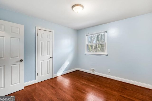 1918 Valley Ridge Drive SW, Atlanta, GA 30331