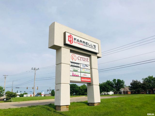 2489 53RD Avenue, Bettendorf, IA 52722