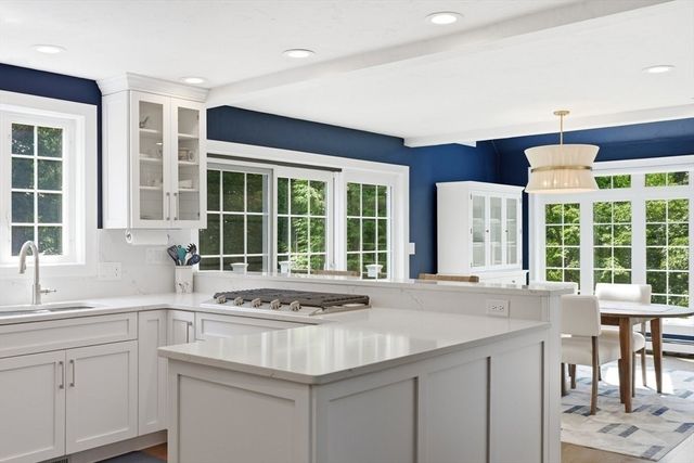 47 Old Coach Road, Cohasset, MA 02025