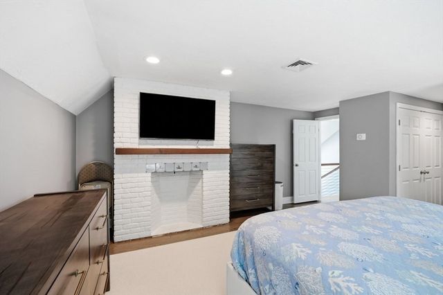 47 Old Coach Road, Cohasset, MA 02025