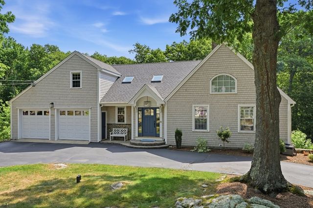 47 Old Coach Road, Cohasset, MA 02025