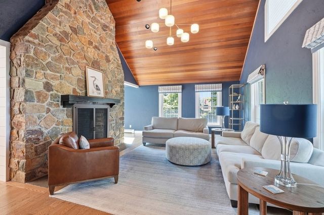 47 Old Coach Road, Cohasset, MA 02025