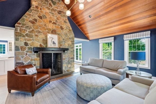 47 Old Coach Road, Cohasset, MA 02025