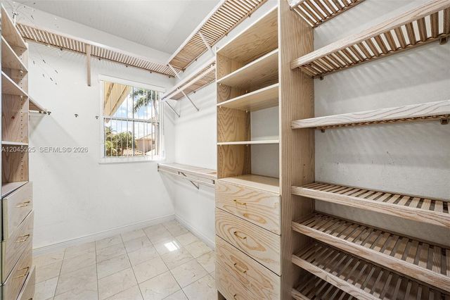 1549 Shoreline Way, Hollywood, FL 33019