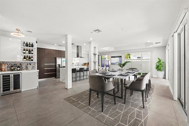 1549 Shoreline Way, Hollywood, FL 33019