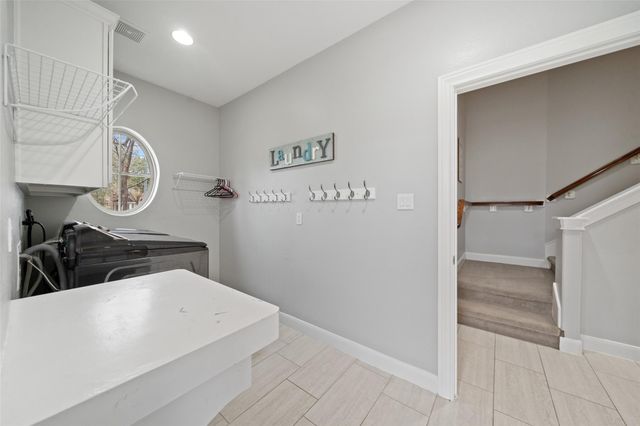 15619 Stone Gables Lane, Houston, TX 77044