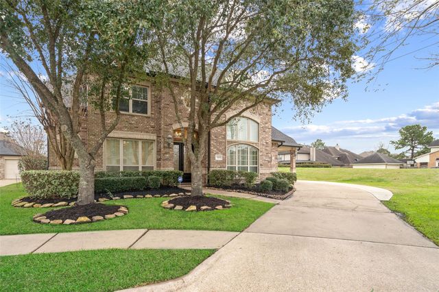 15619 Stone Gables Lane, Houston, TX 77044