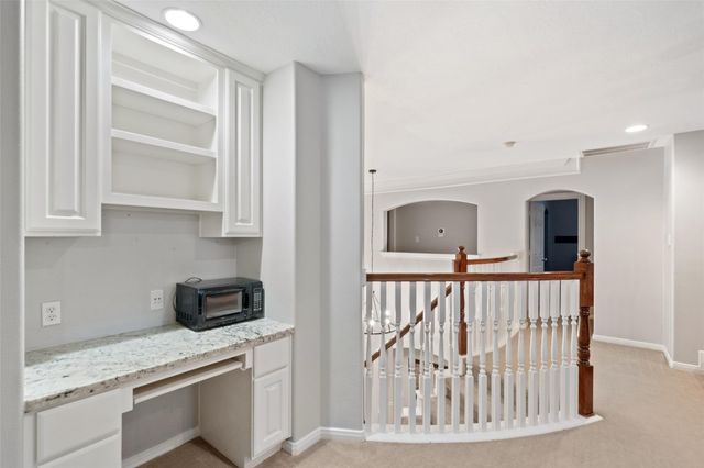 15619 Stone Gables Lane, Houston, TX 77044