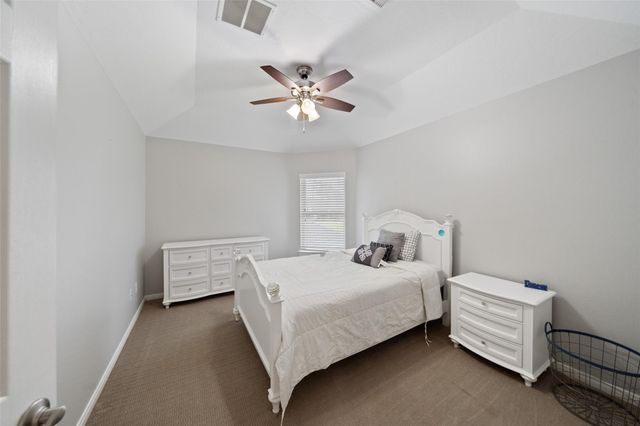 15619 Stone Gables Lane, Houston, TX 77044