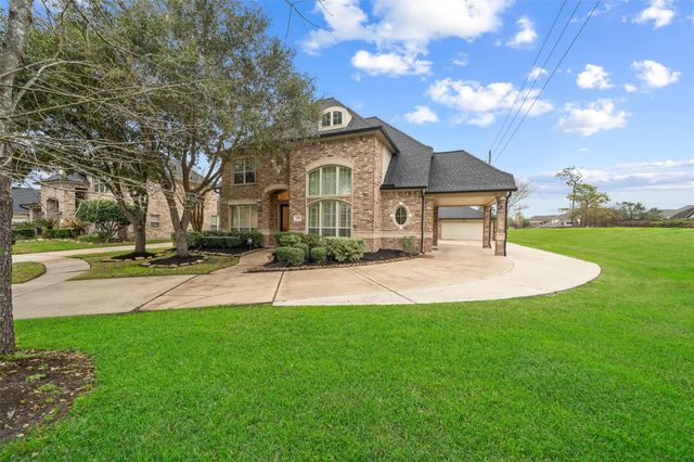 15619 Stone Gables Lane, Houston, TX 77044