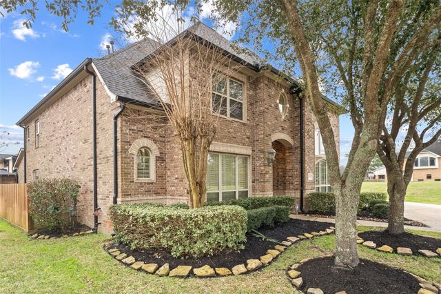 15619 Stone Gables Lane, Houston, TX 77044
