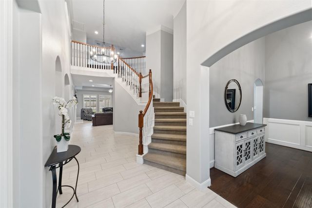 15619 Stone Gables Lane, Houston, TX 77044