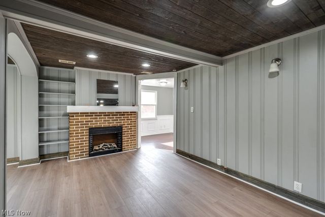 12335 Sunset Drive, Garfield Heights, OH 44125