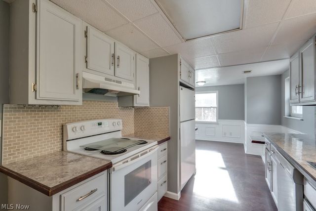 12335 Sunset Drive, Garfield Heights, OH 44125