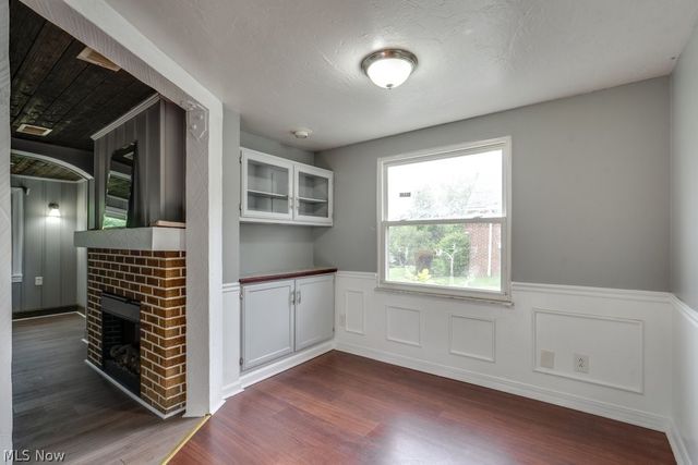 12335 Sunset Drive, Garfield Heights, OH 44125