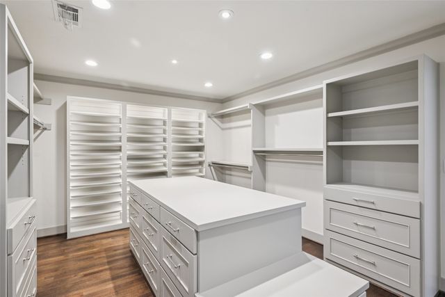 5818 Gramercy Place, Dallas, TX 75230