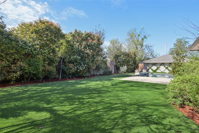 5818 Gramercy Place, Dallas, TX 75230