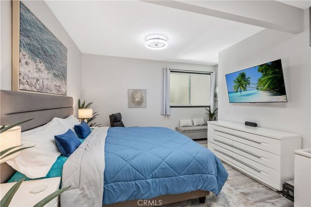 5101 Tortuga Drive 205, Huntington Beach, CA 92649