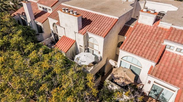5101 Tortuga Drive 205, Huntington Beach, CA 92649