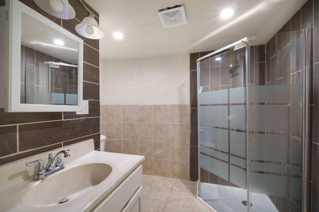 5064 N 56th STREET, Milwaukee, WI 53218